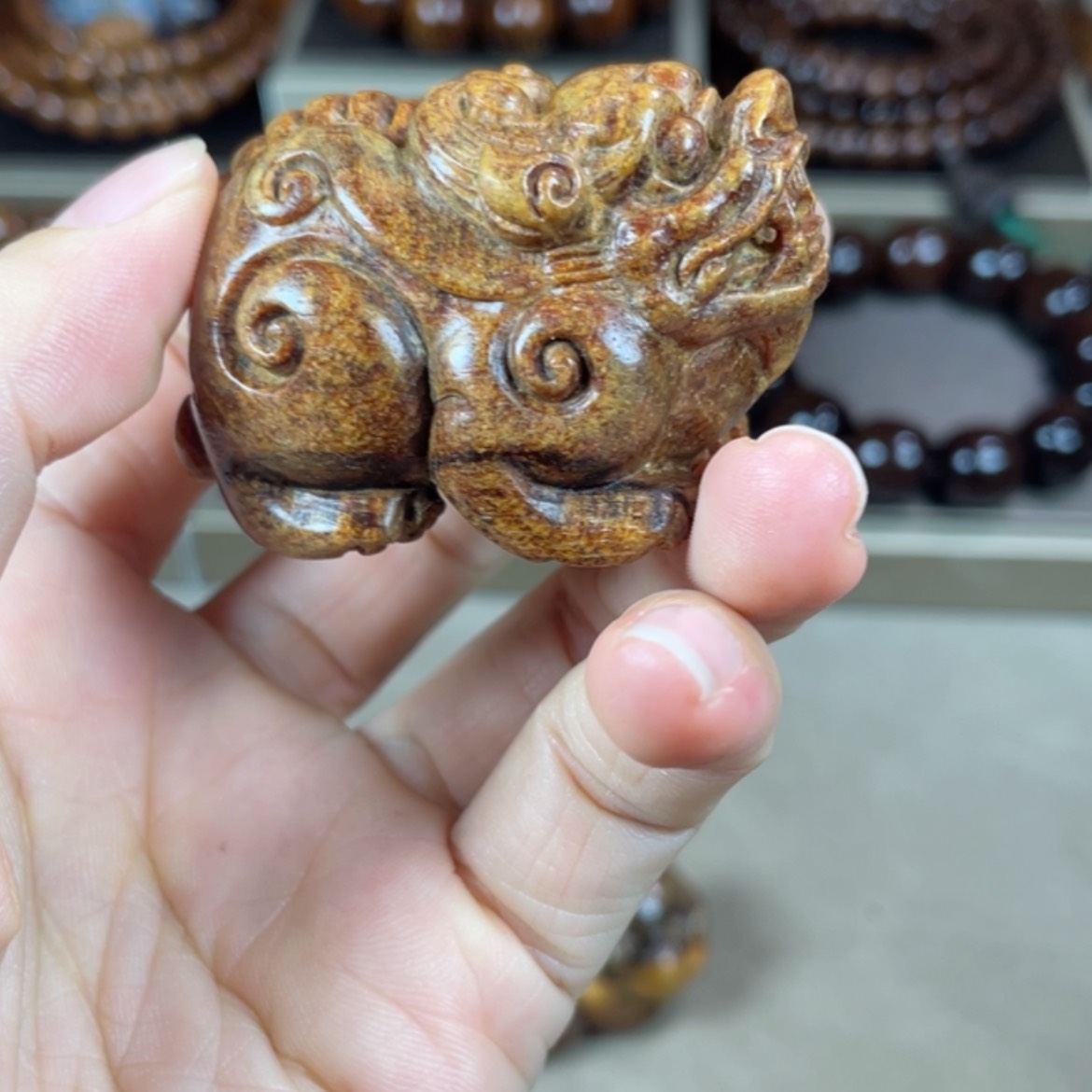 【闪购商品】贡木其他雨***…
