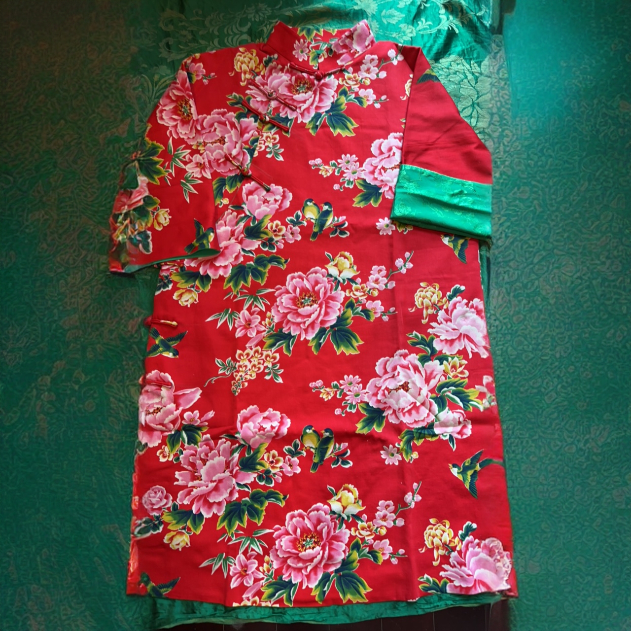 原创设计东北老花布大长袍，有意者直播间选款式