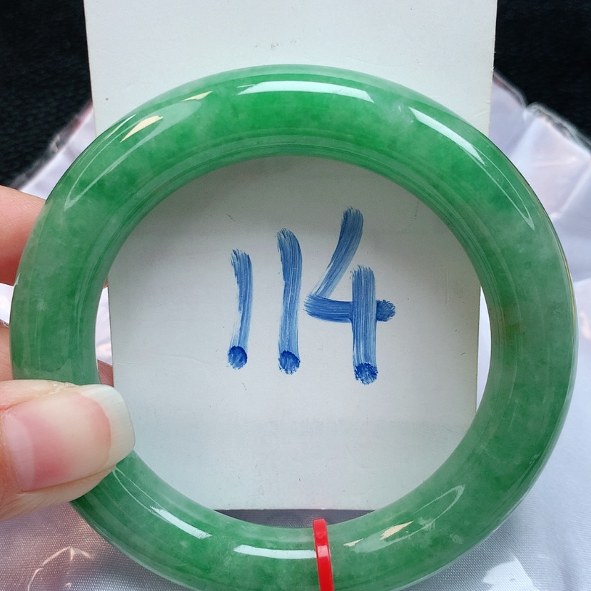 【闪购商品】翡翠手镯未镶嵌布*