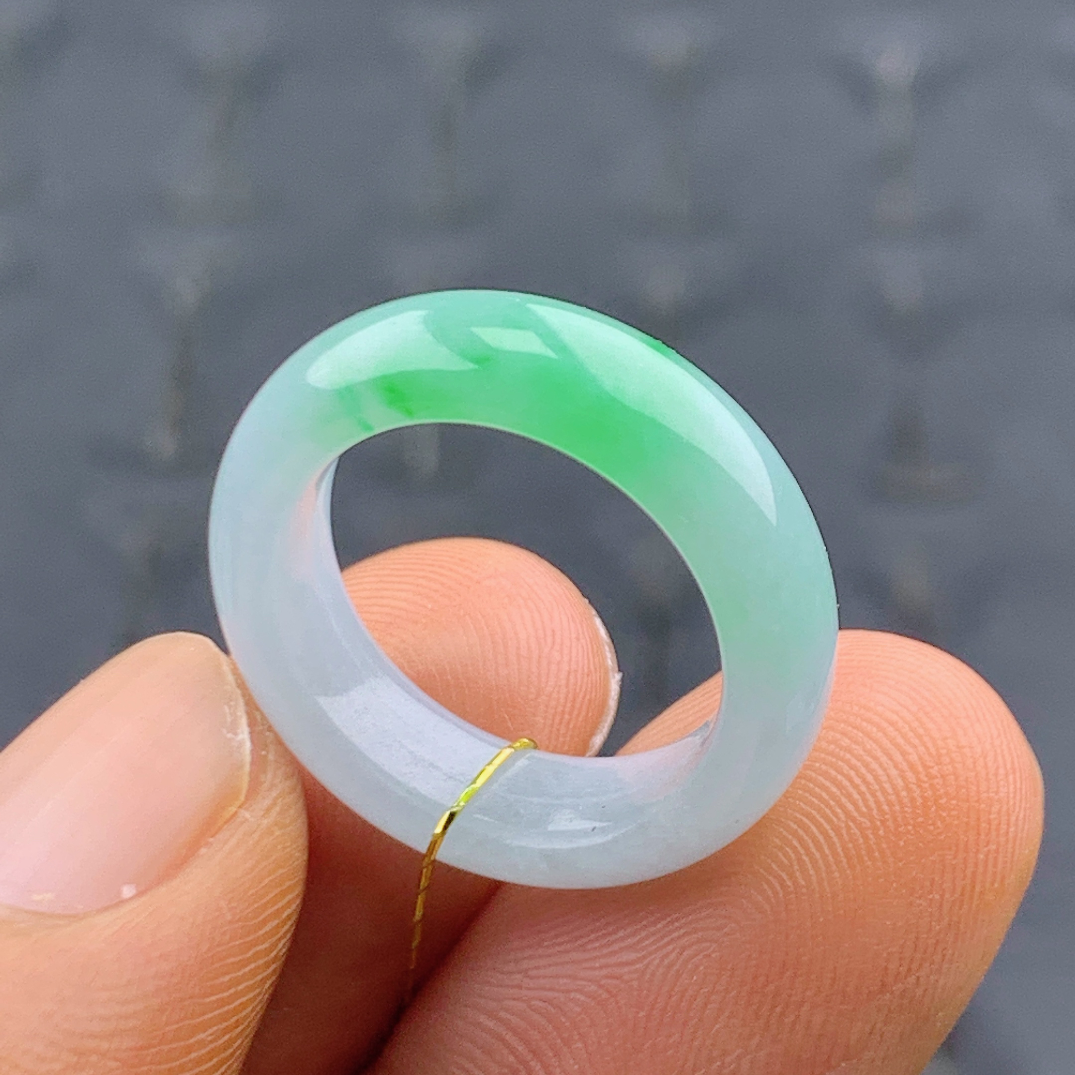 12号缅甸天然A货翡翠，冰胶飘阳绿戒指，T330