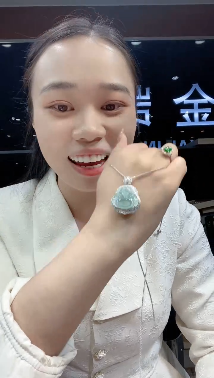 【闪购商品】翡翠颈饰未镶嵌佛公 多样性发一个