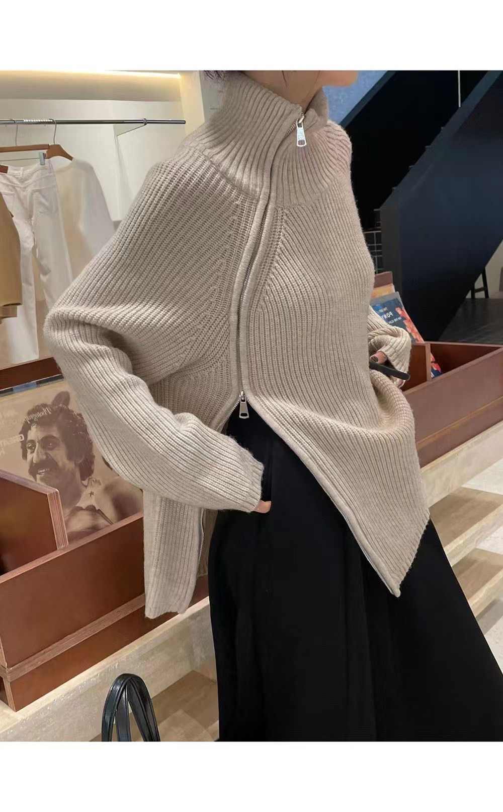 不对称拉链设计针织外套温暖舒适秋冬加厚开衫