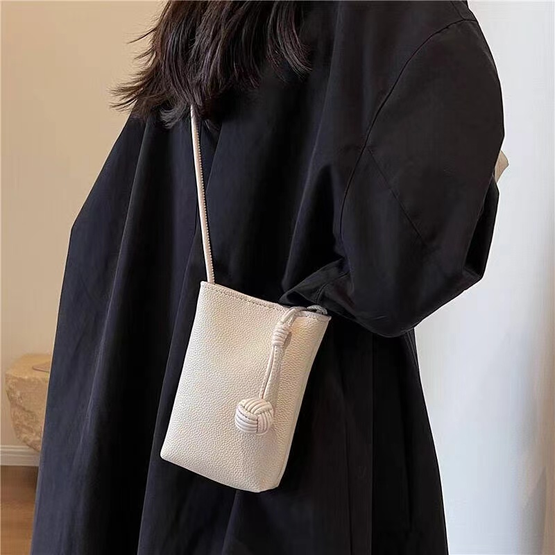 【贵妃】K49 2025蛇年秋冬新款女士百搭轻奢斜挎包