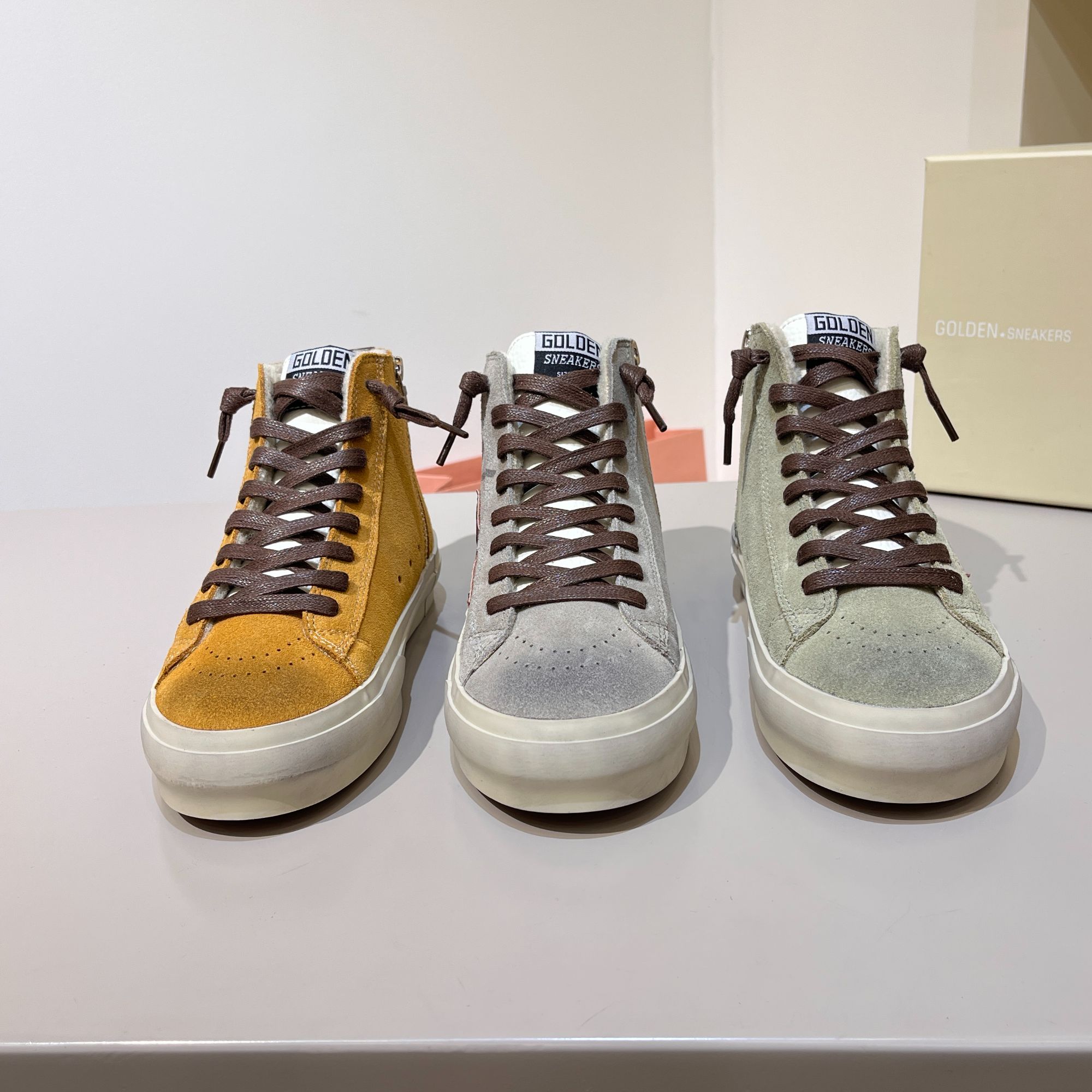 东大门冬季新款加绒加厚高帮磨砂星星小脏鞋舒适时尚休闲百搭系带