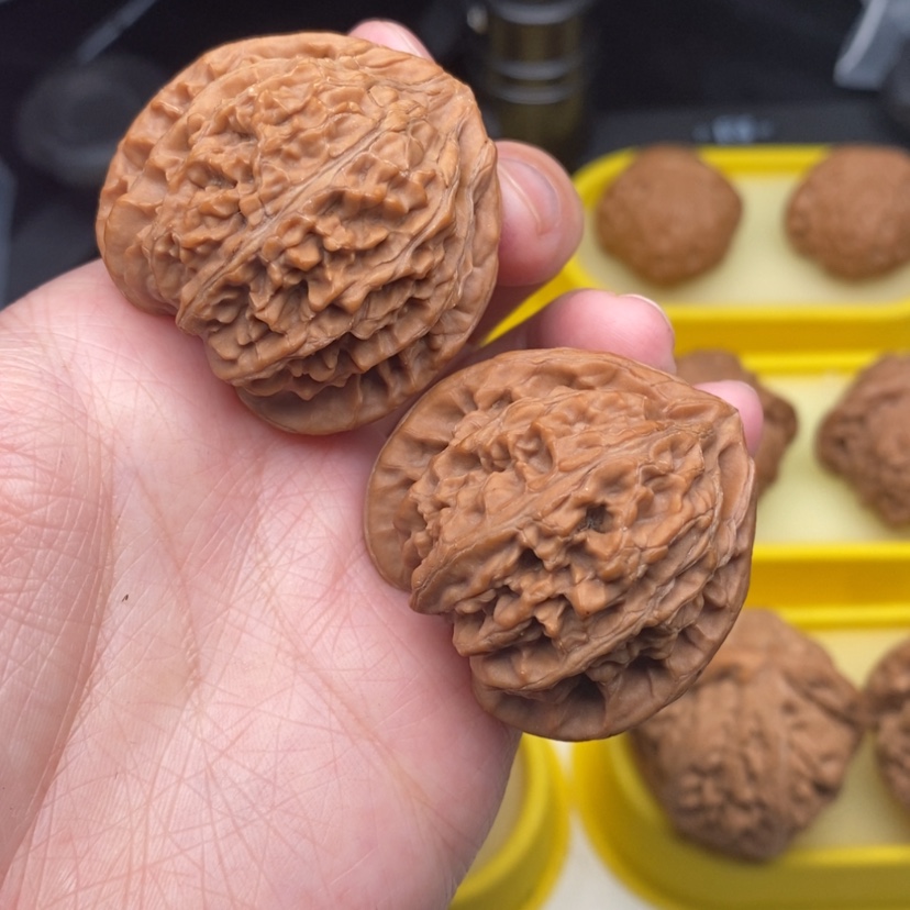 【闪购商品】文玩核桃吊坠宫灯
