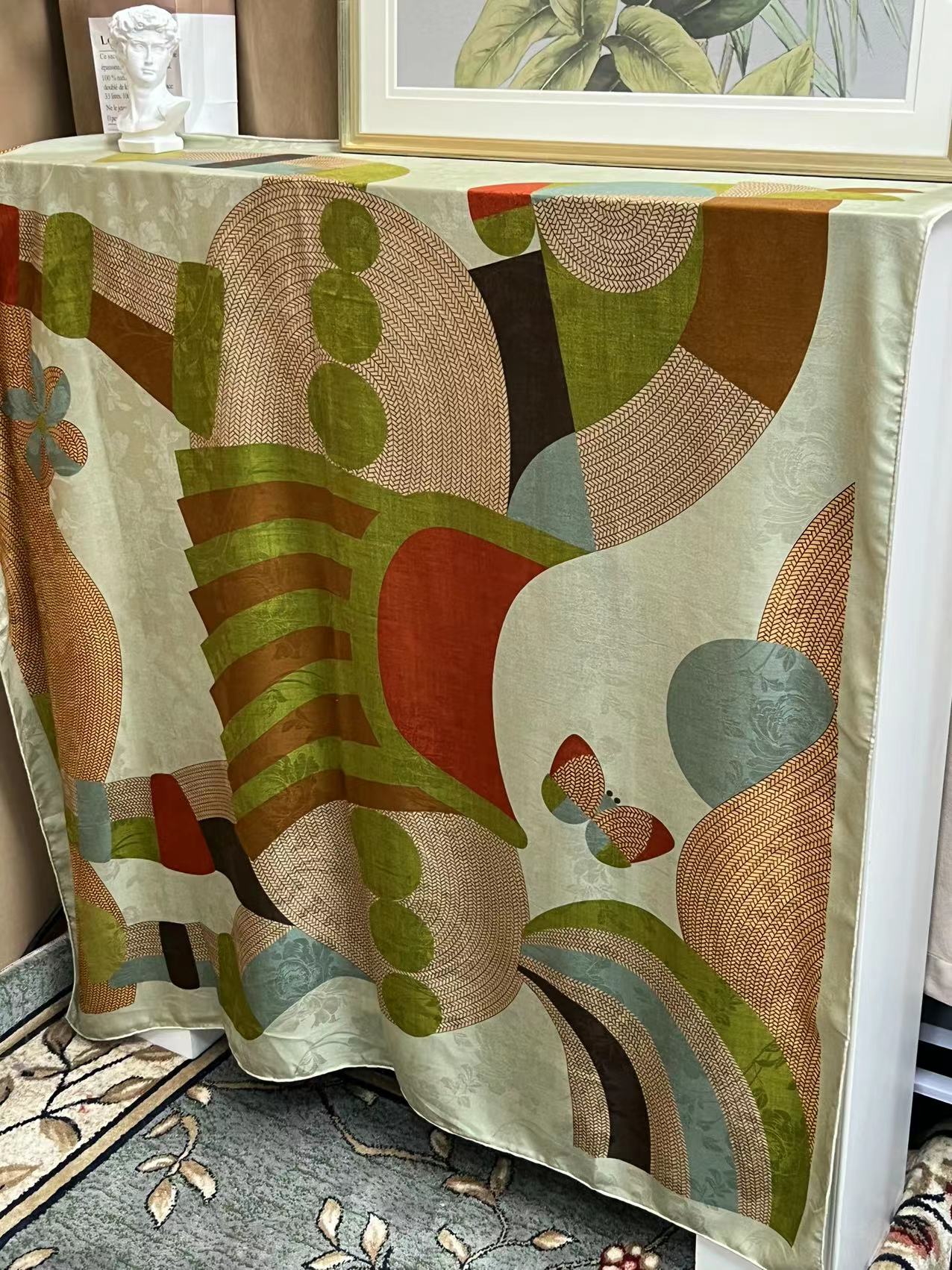 140丝绒方巾-浅色编制小马  色织提花135cm丝巾