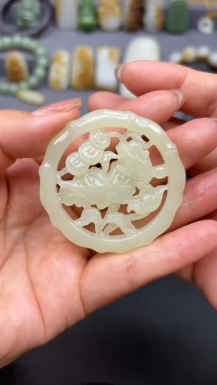 【闪购商品】和田玉颈饰未镶嵌.