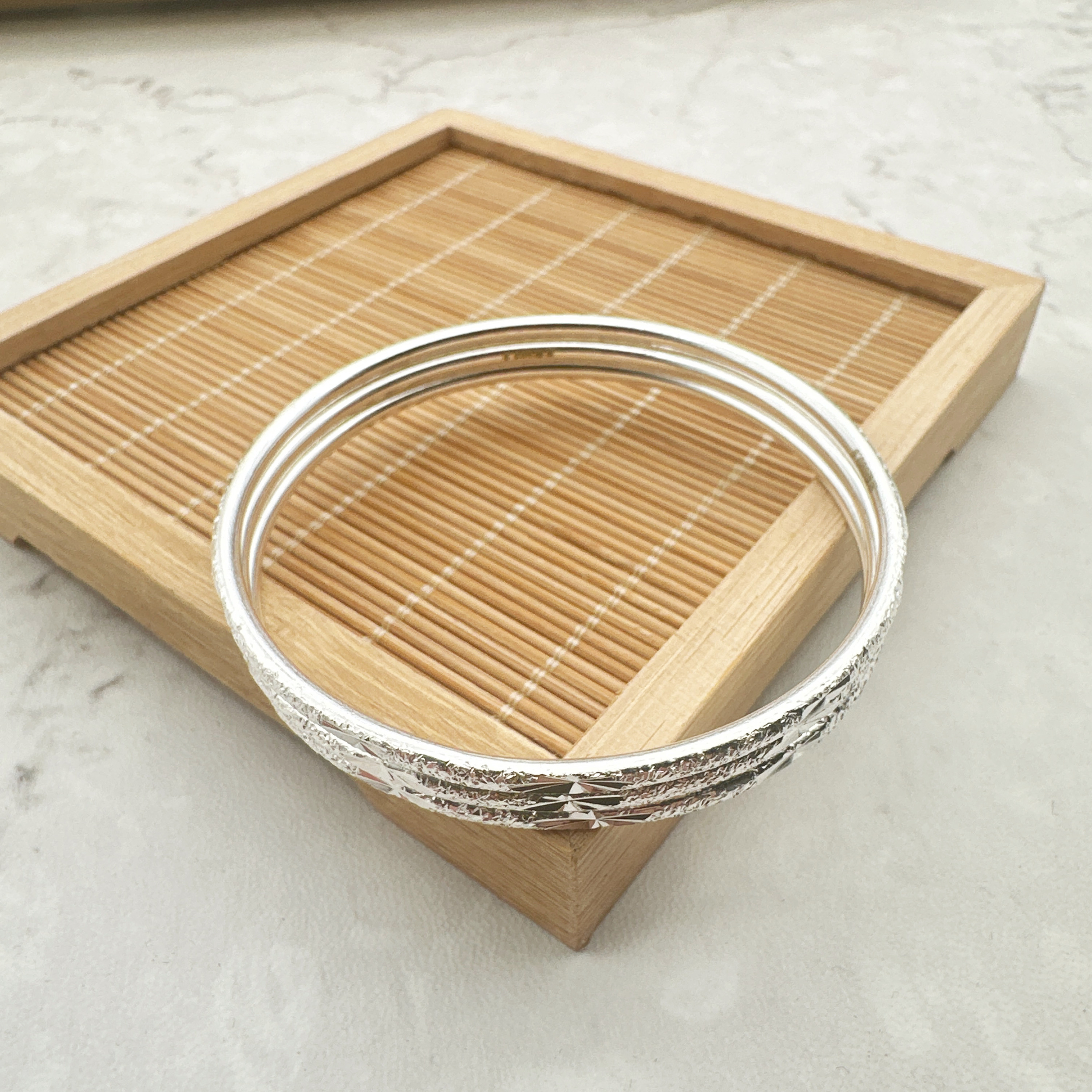 足银手镯 足银999.9手镯 闭口三生三世满天星环环相扣素款银镯子