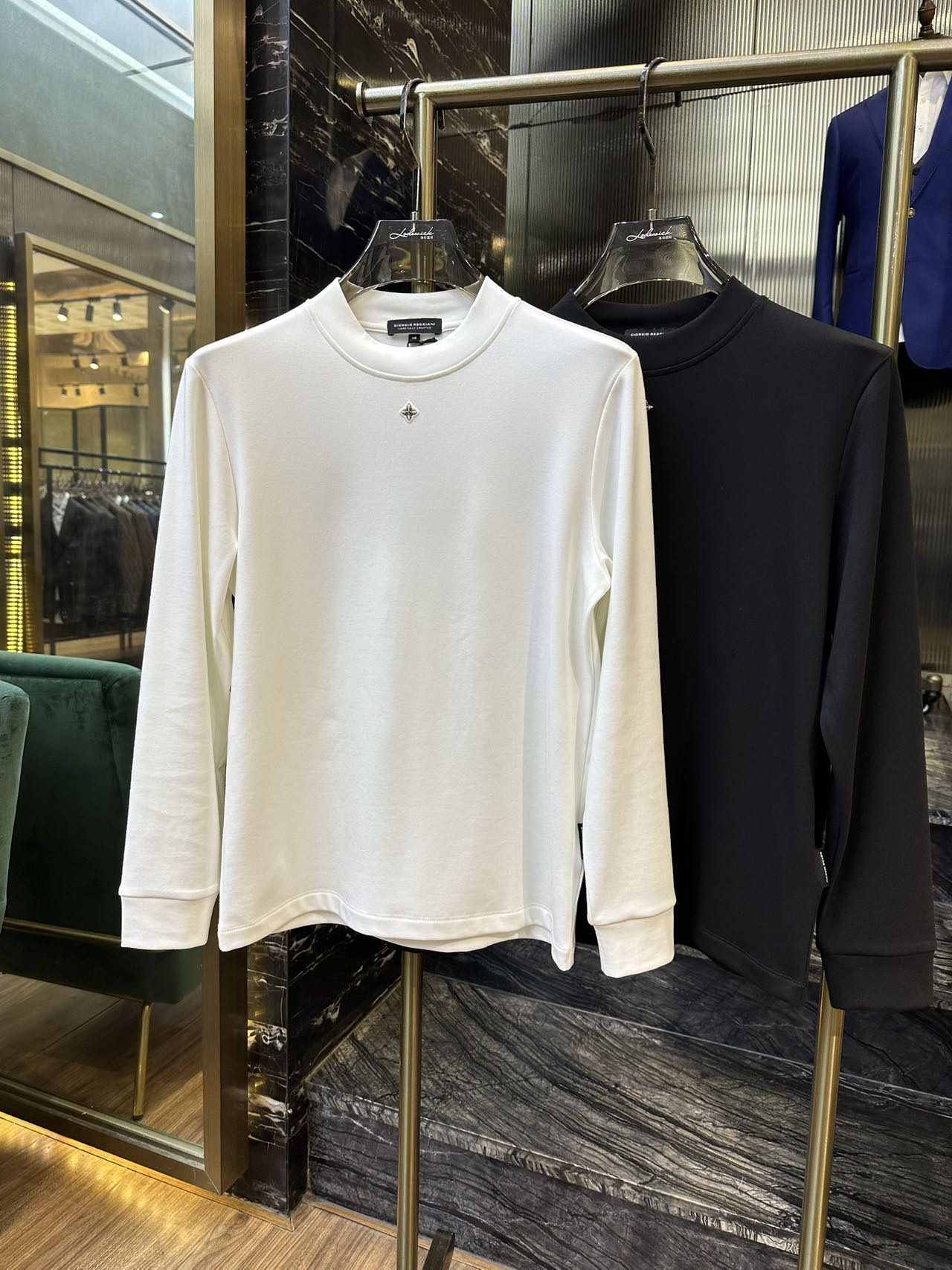 【洛和国际】欧货男士时尚休闲圆领长袖百搭简约潮流秋冬修身针织