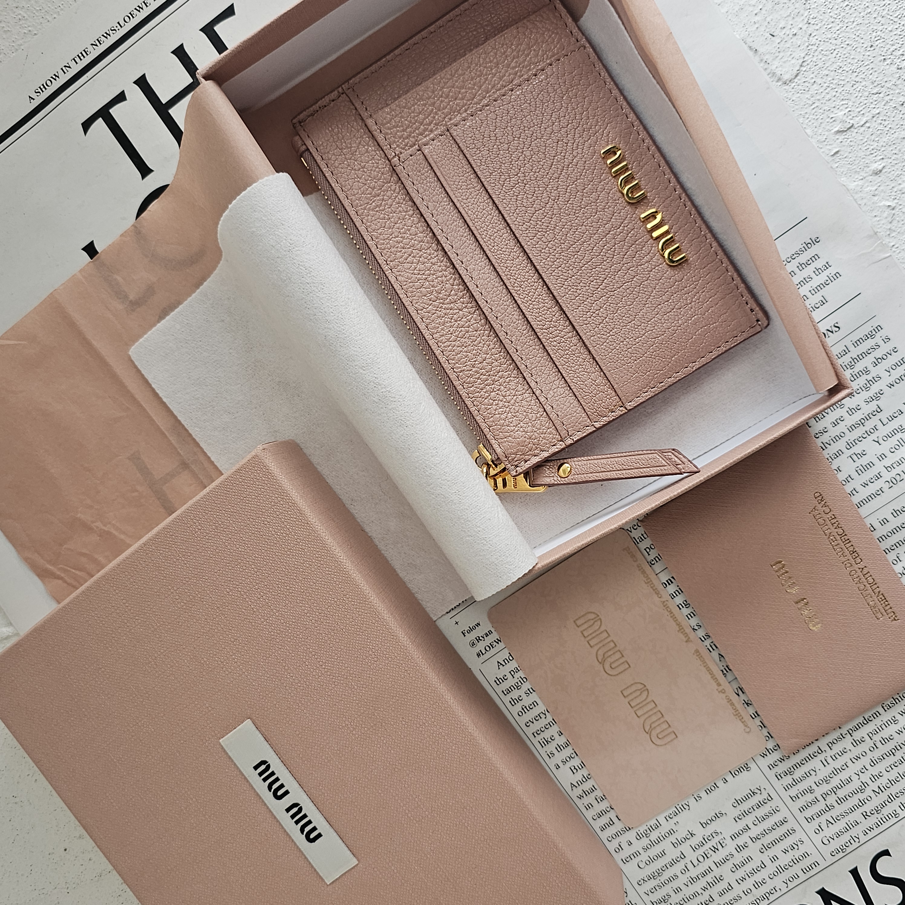 95新 MIU MIU/缪缪 粉色卡包/GG/9774320