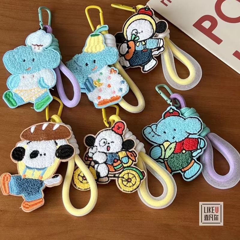 插画师合作款ins童趣卡通小挂件刺绣小狗包包挂件可爱钥匙扣礼物