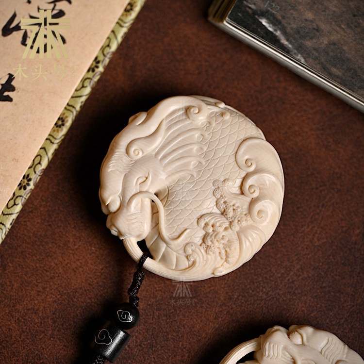 华艺猛犸   龙鱼