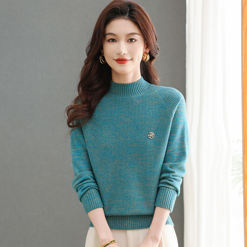 冬季新款半高领加厚保暖毛衣女士洋气百搭宽松针织衫气质打底衫