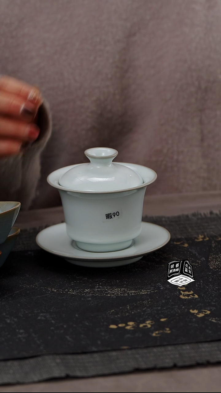 【闪购商品】杯90号月白釉马蹄三才盖碗微微瑕.....