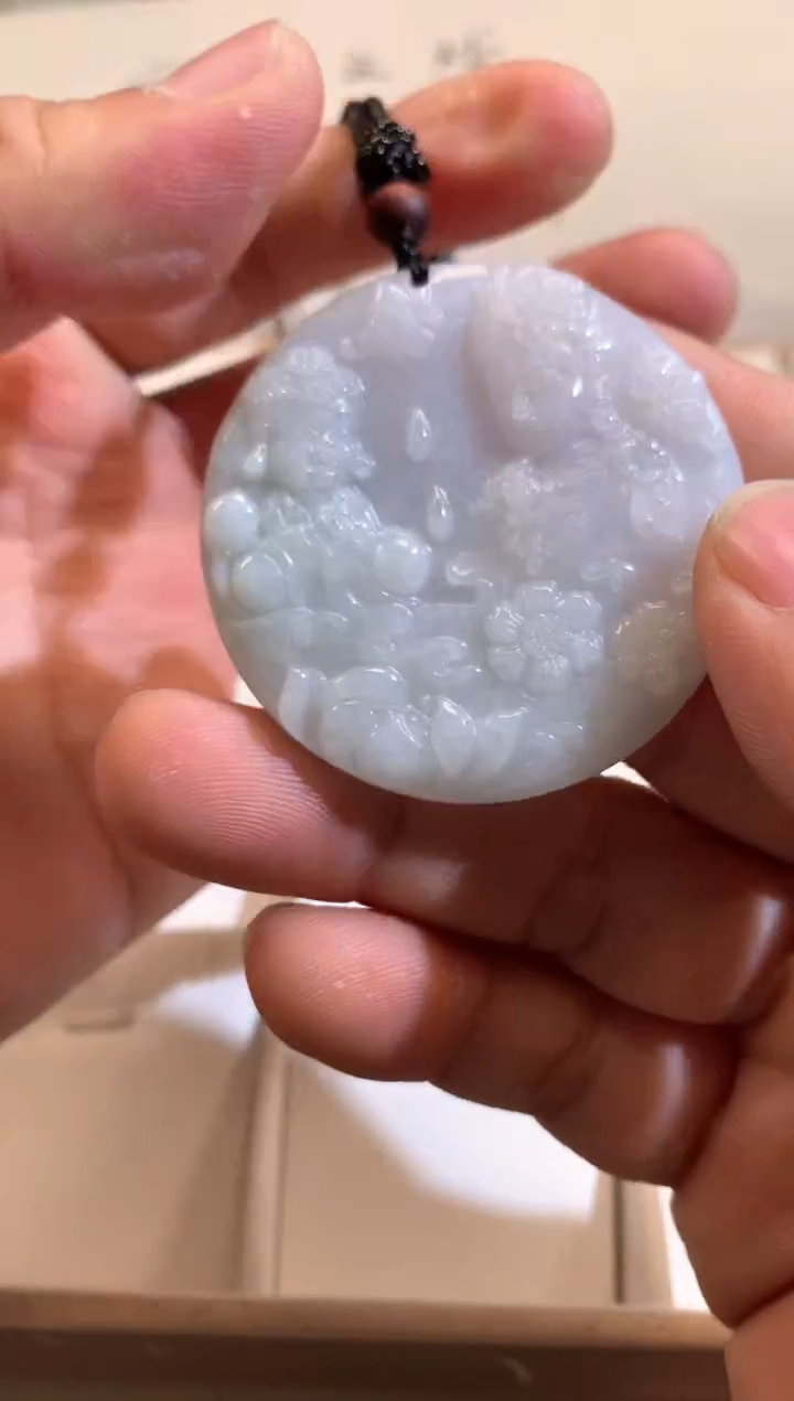 【闪购商品】翡翠颈饰未镶嵌02/16/108