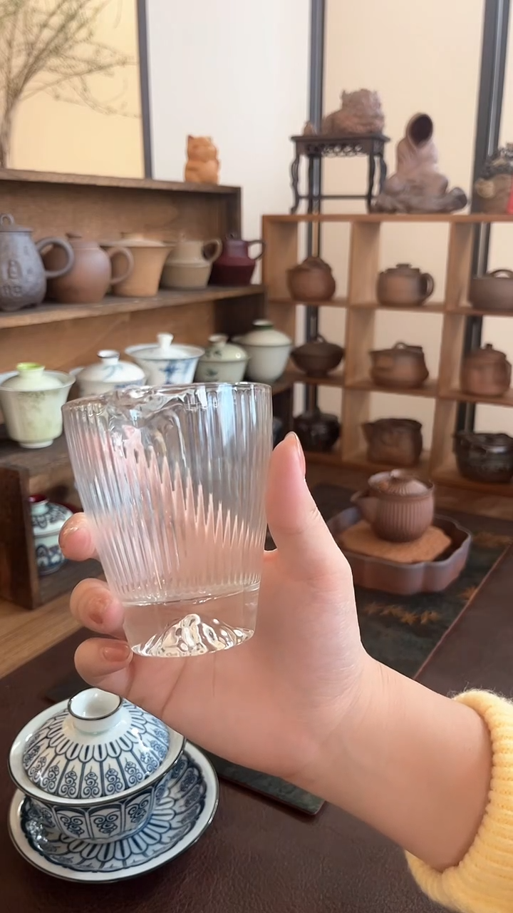 【闪购商品】其他竖款高山玻璃公道杯