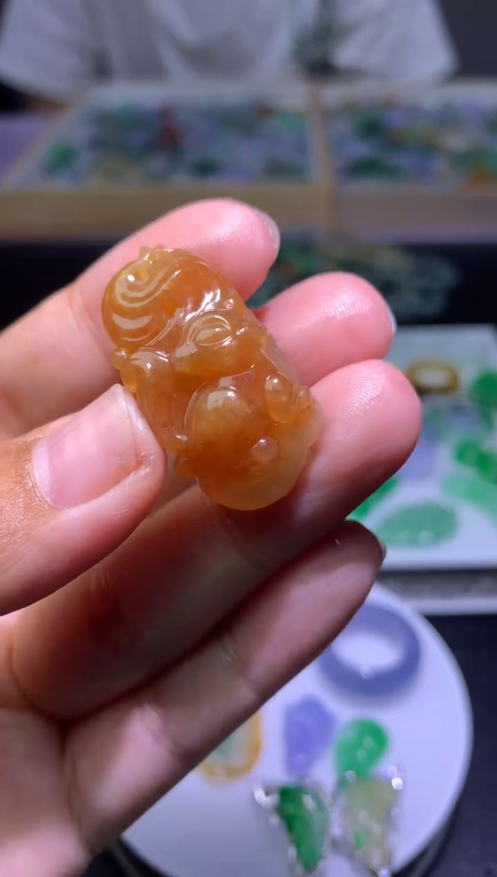 定制翡翠未镶嵌毛货