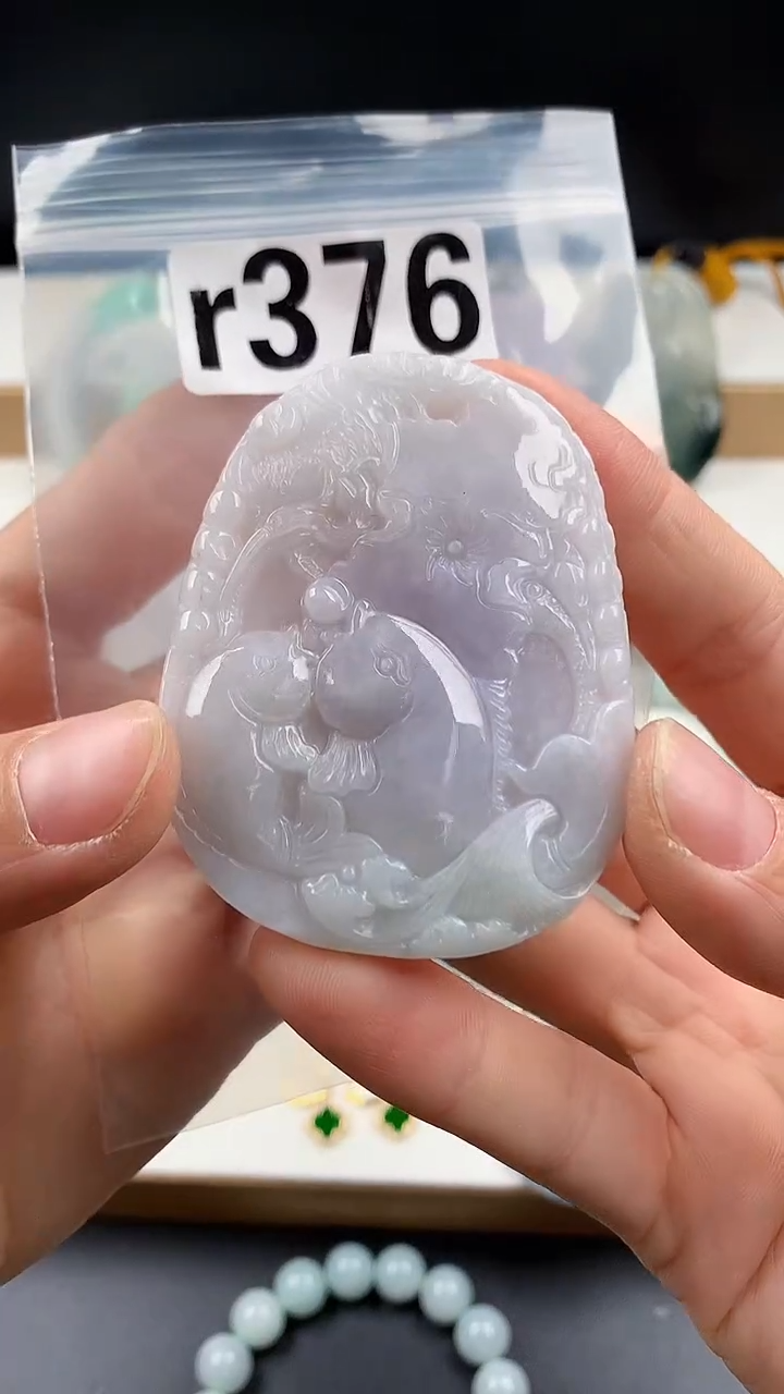 颈饰未镶嵌翡翠天然翡翠吊坠挂件