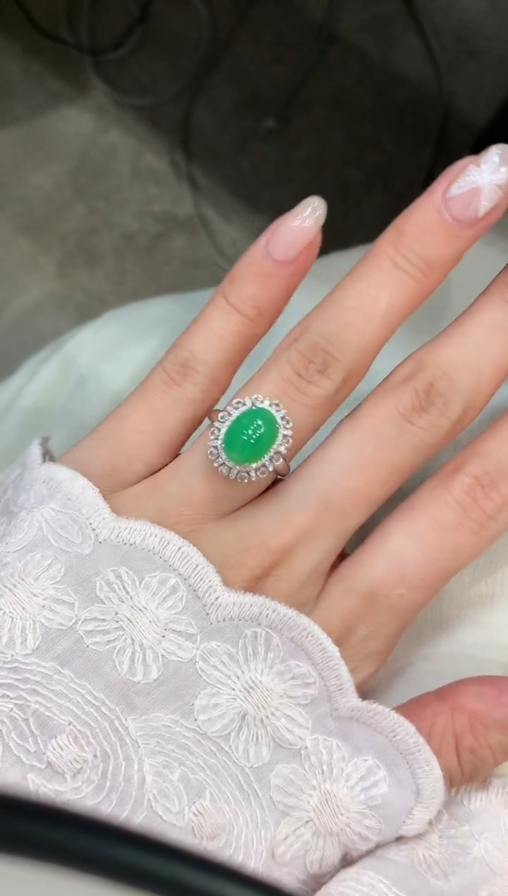 翡翠戒指18K金镶嵌q143       
