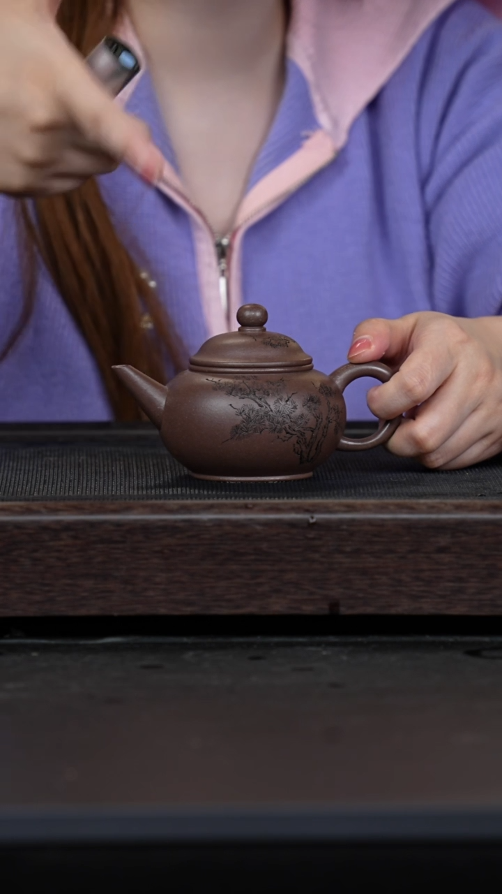 【闪购商品】紫砂茶壶梨皮紫泥刻绘水平