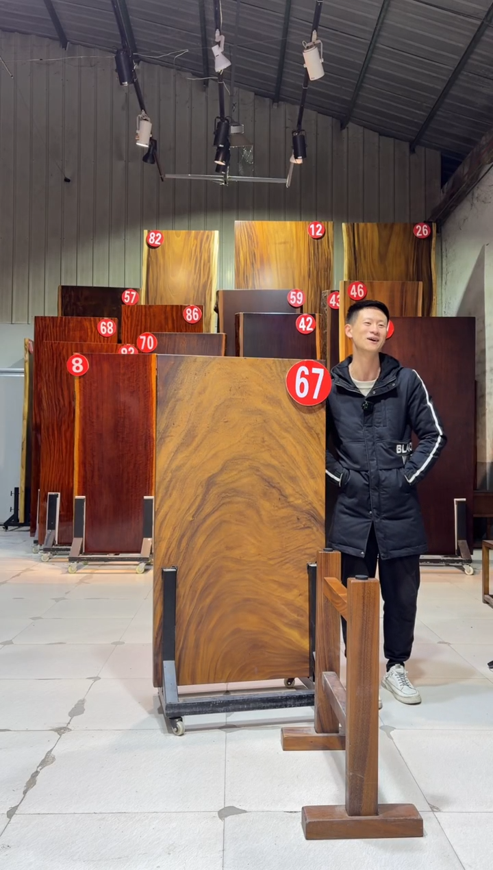 【闪购商品】木胡桃木尺寸；130*70*6