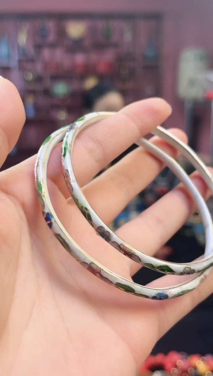 非遗 景泰蓝叮当镯 60-65 一对 白色