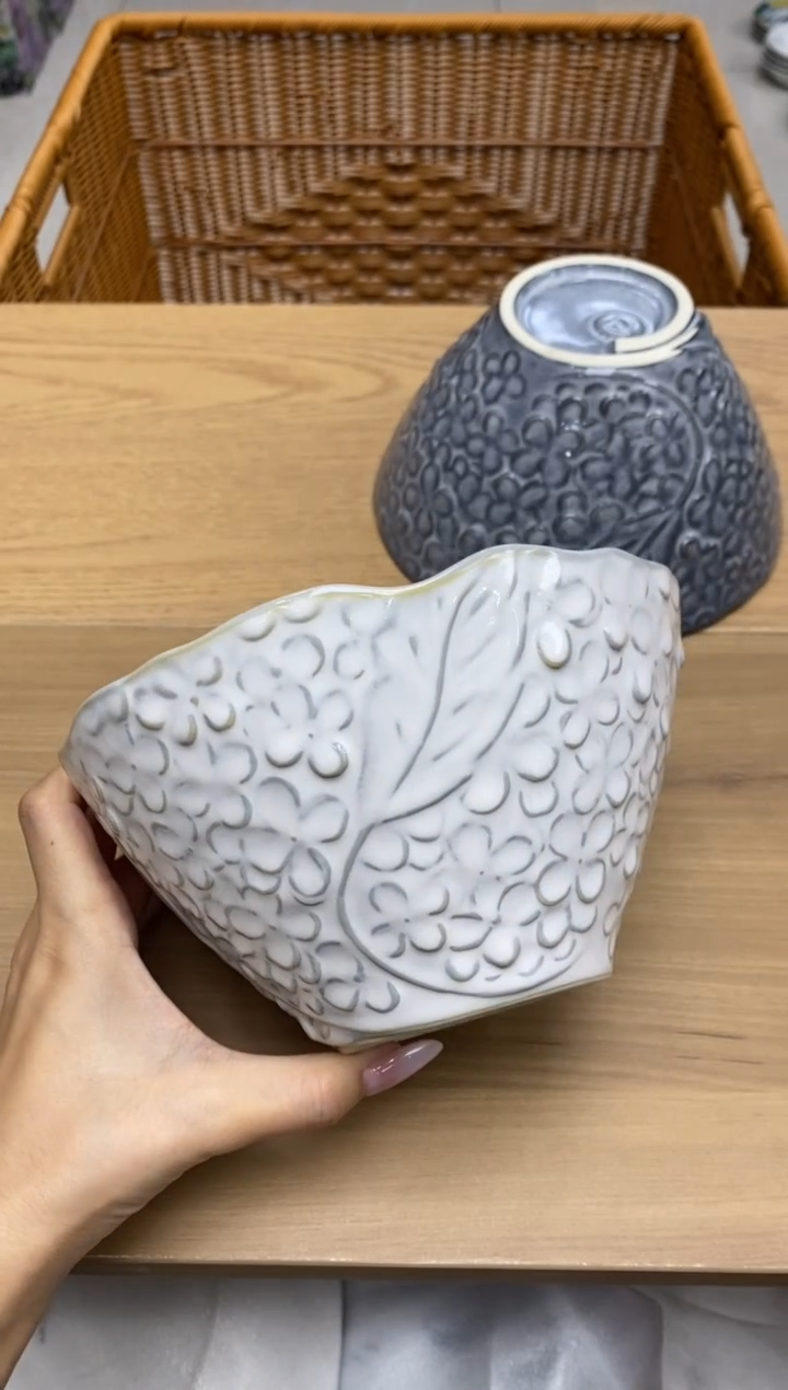 瓷片隆莲瓷器欢迎大家