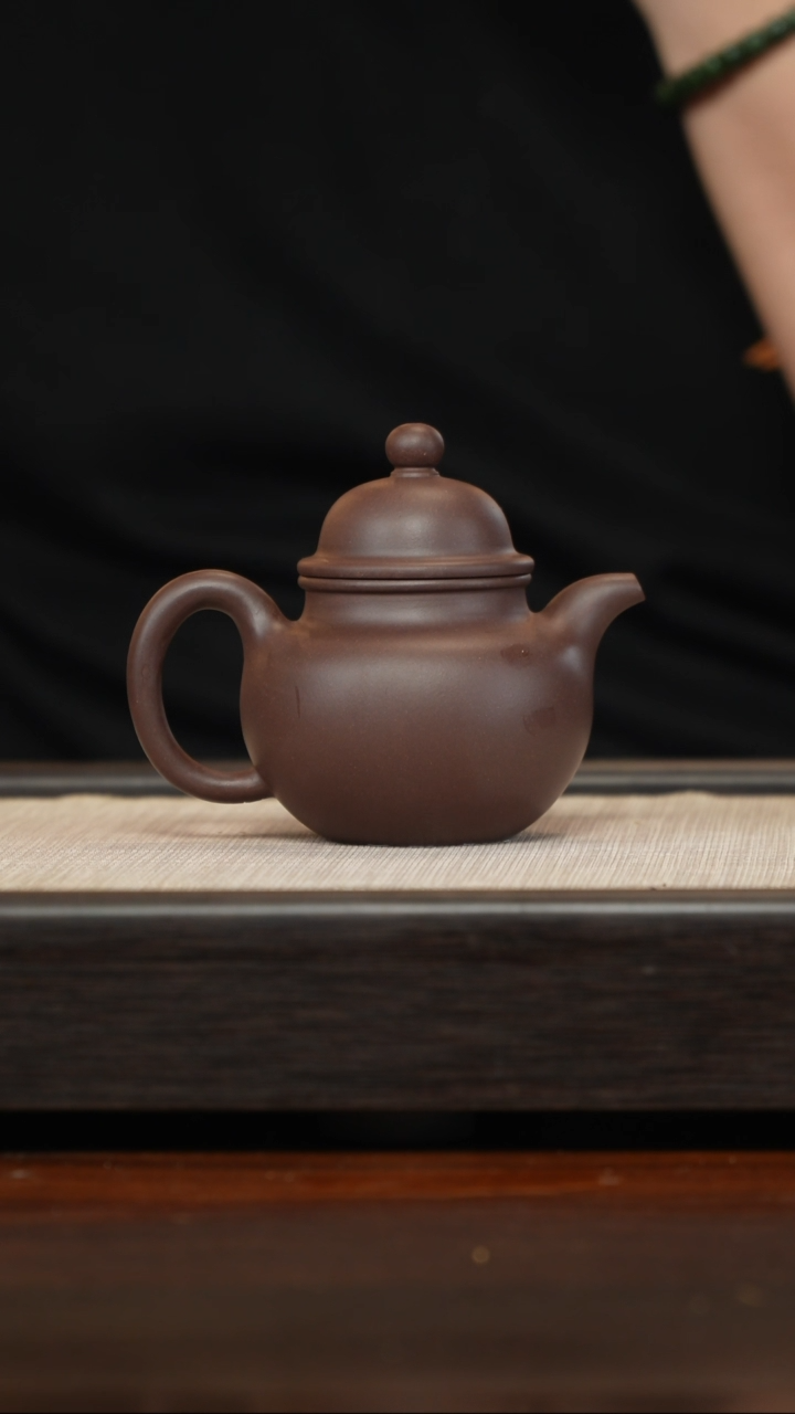 【闪购商品】紫砂茶壶四底掇球