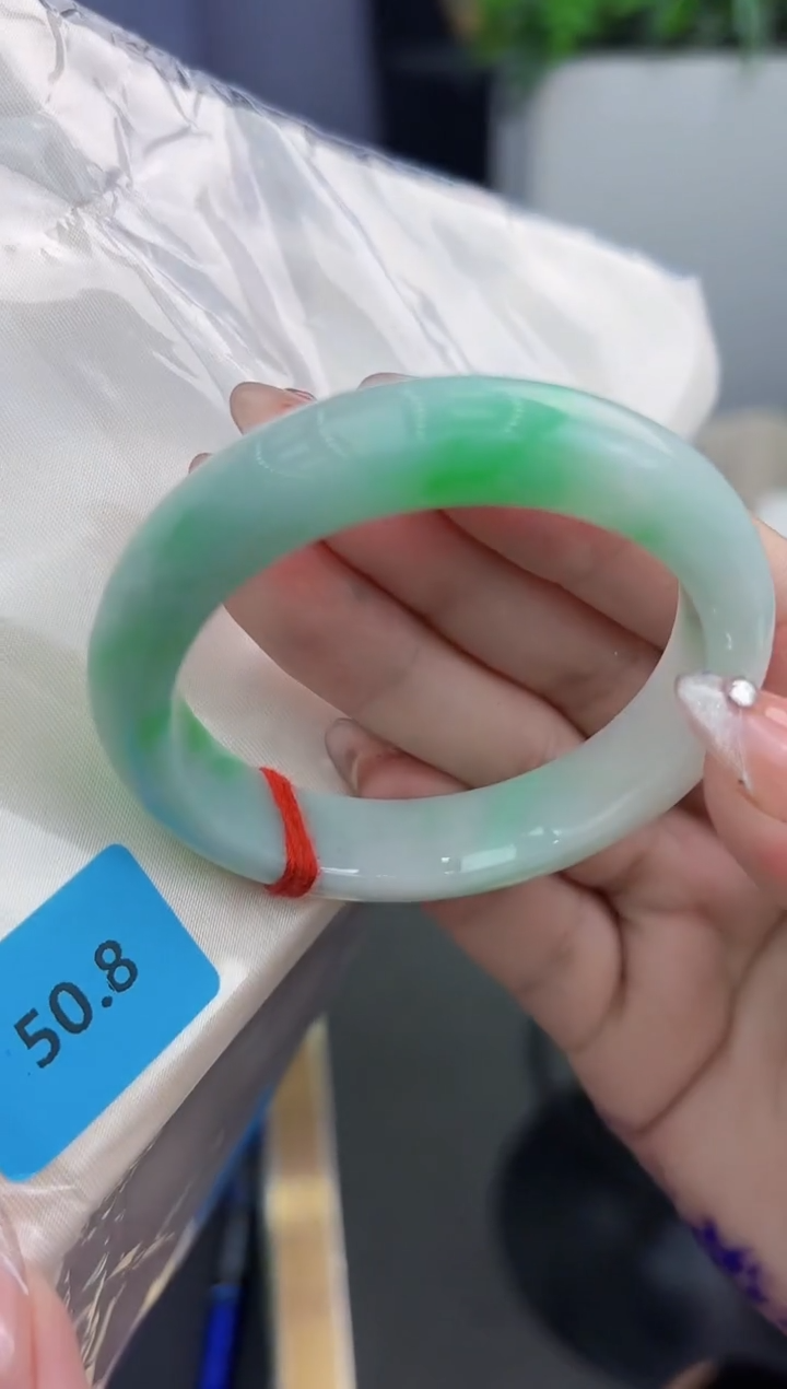 【闪购商品】翡翠手镯未镶嵌翡翠手镯