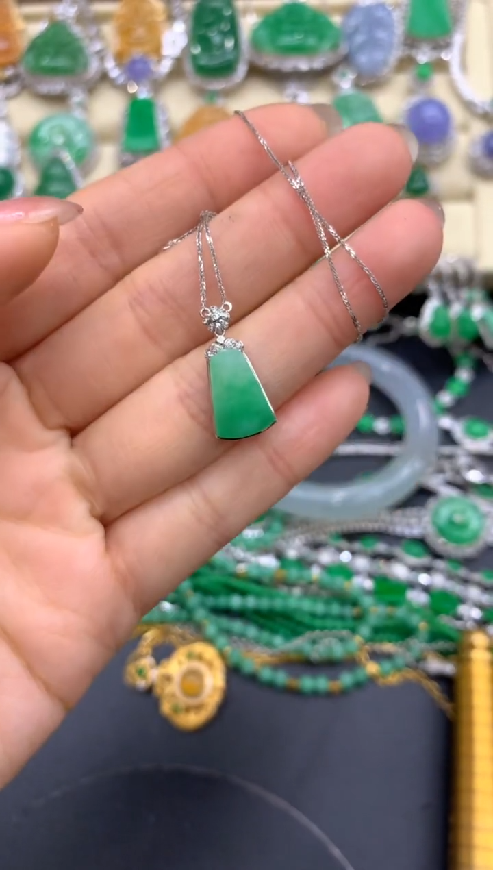 【闪购商品】翡翠颈饰18K金镶嵌313-中国好珍宝