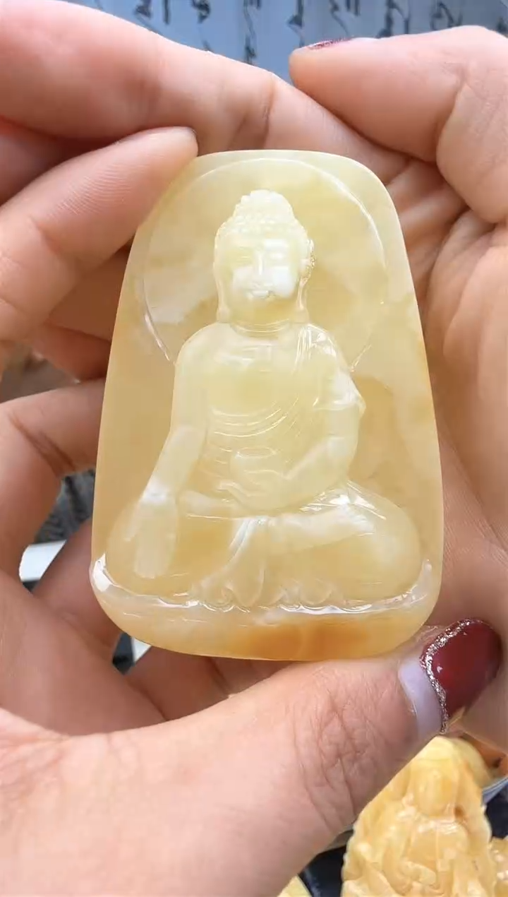 【闪购商品】琥珀裸石未镶嵌挂坠