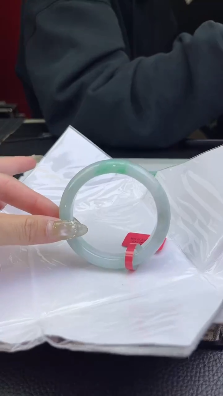 【闪购商品】翡翠手镯未镶嵌翡翠手镯