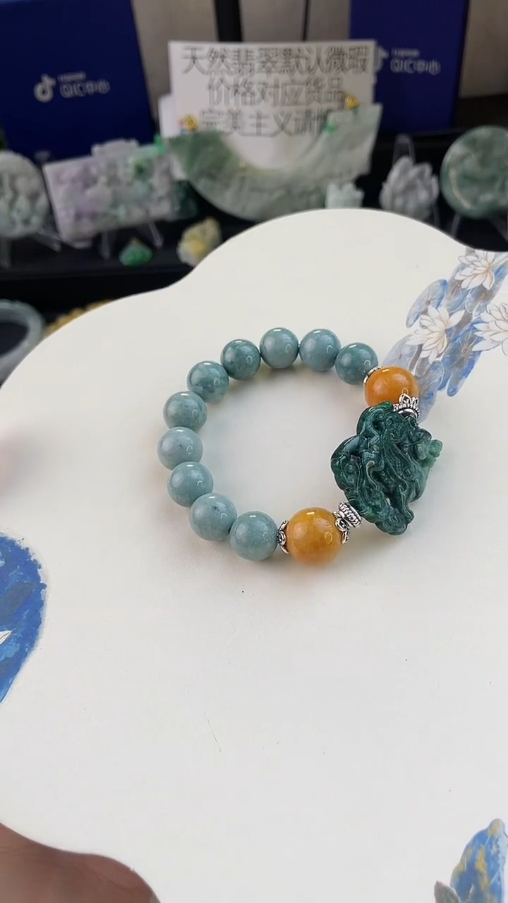 未镶嵌手链翡翠均*手工定制默认微瑕主播介绍为准