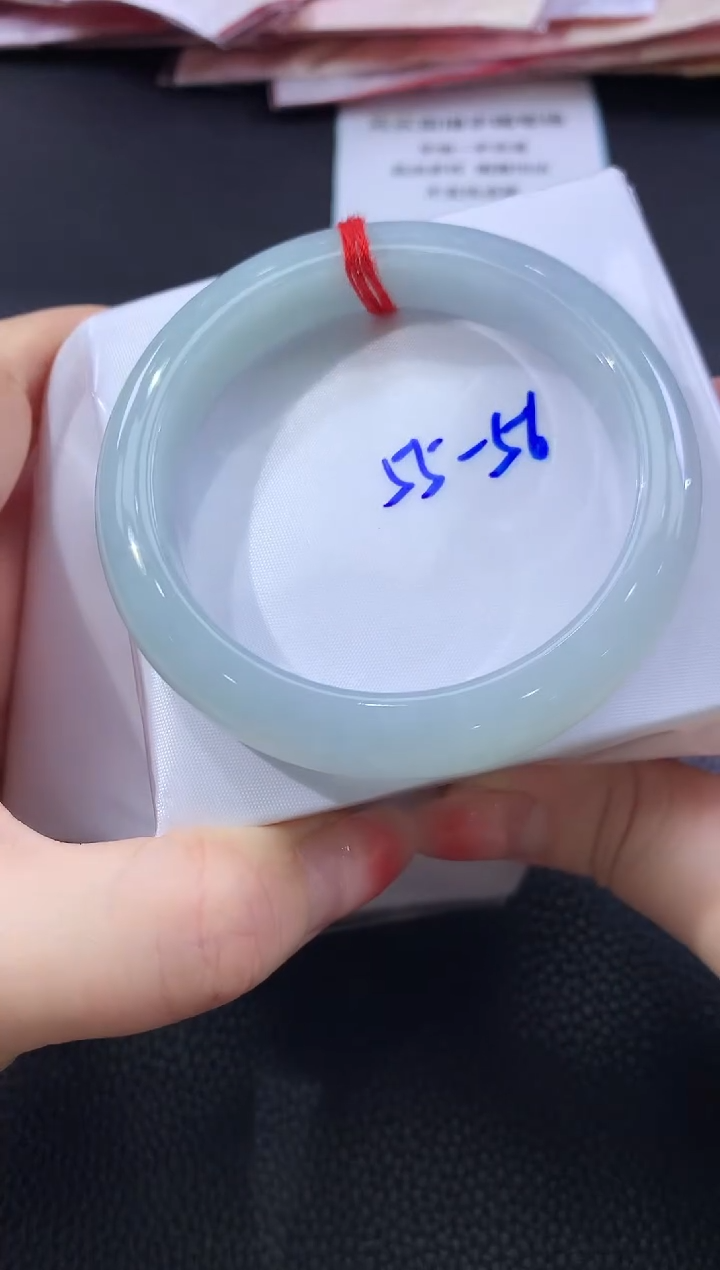 【闪购商品】翡翠手镯未镶嵌A5 翡翠