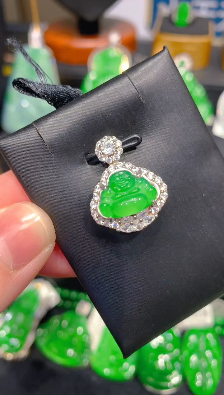 【闪购商品】翡翠颈饰银S925镶嵌2多样性发货（只发一件）