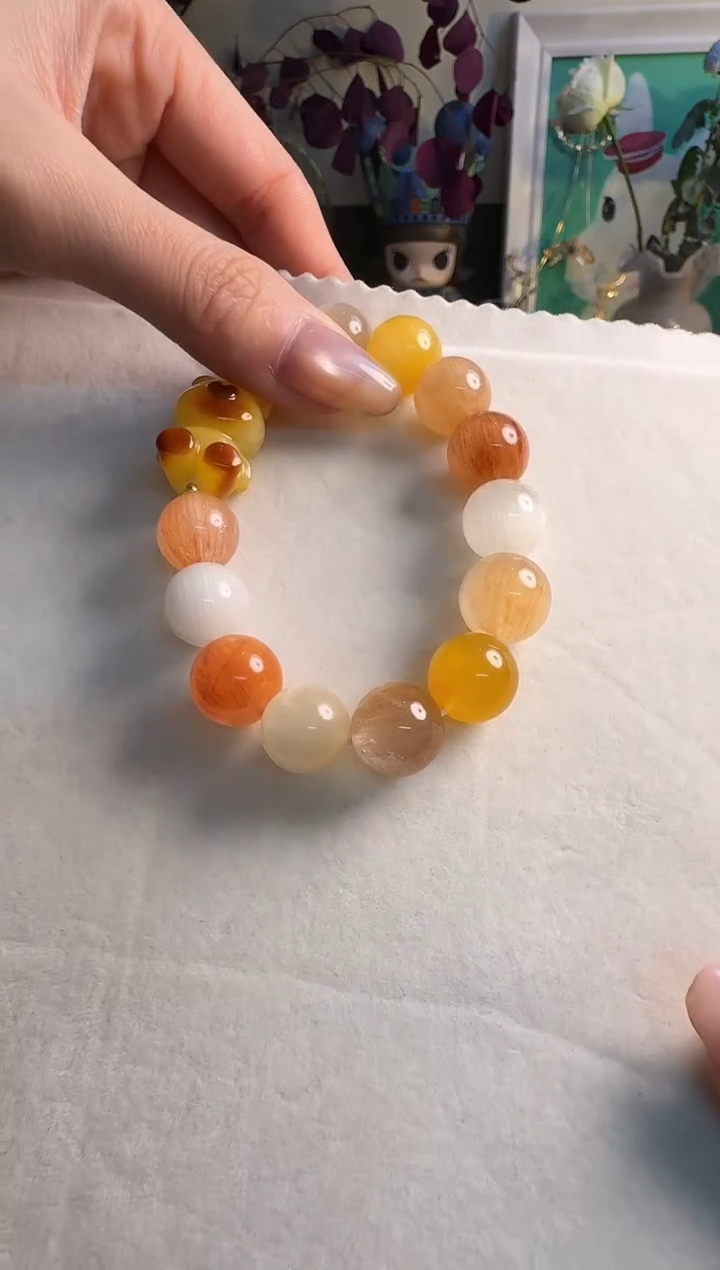 【闪购商品】水晶手串未镶嵌兔毛蜜蜡手串