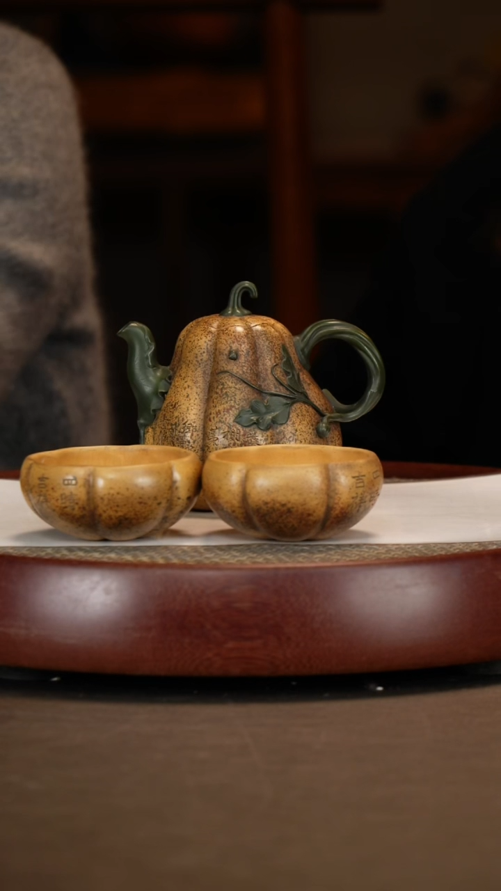 【闪购商品】紫砂茶壶高南瓜套组300c+盖杯+十二生肖杯