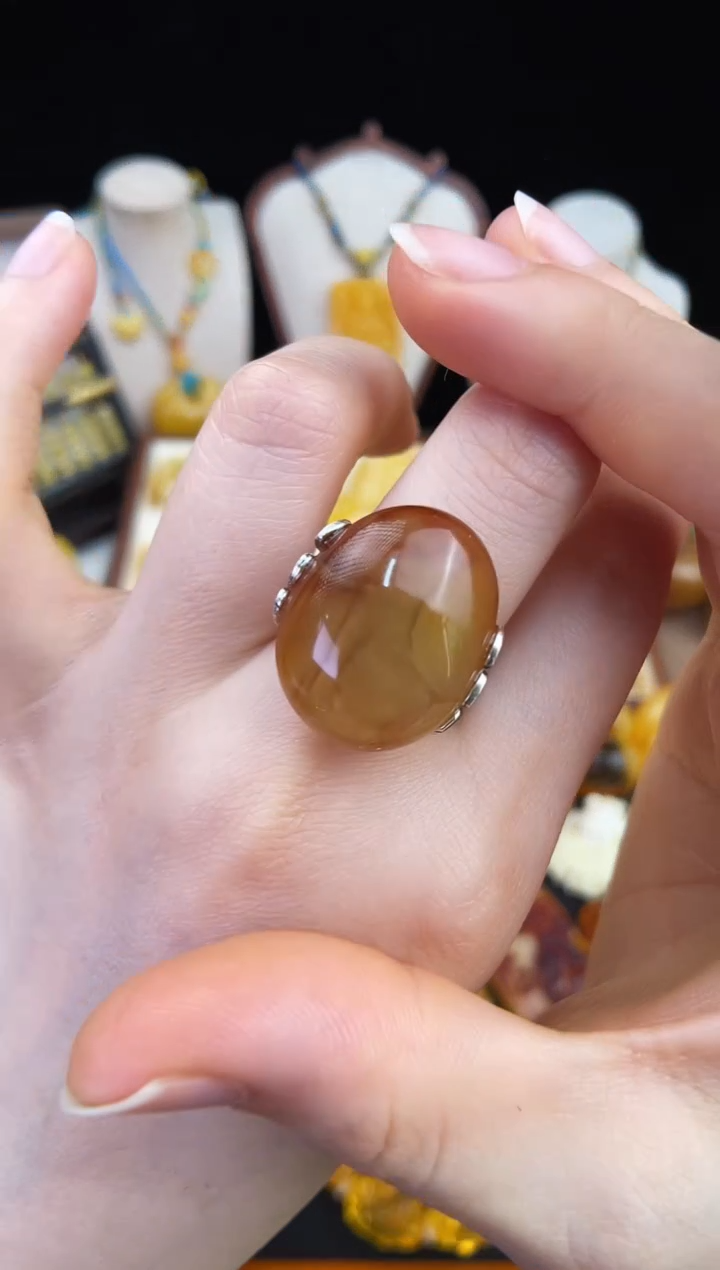 琥珀未镶嵌珠宝奇石柒月