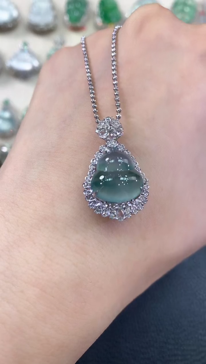 【闪购商品】翡翠吊坠(不含链)18K金镶嵌C105      