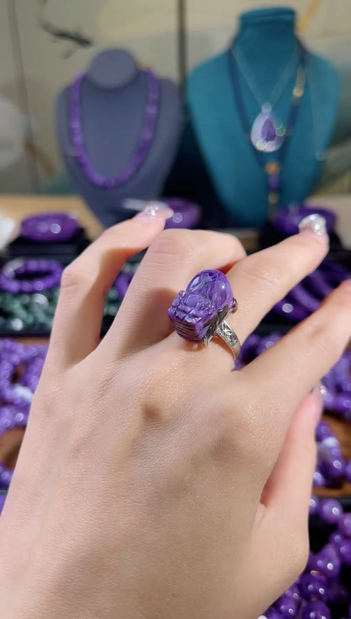 【闪购商品】查罗石（紫龙晶）戒指银S925镶嵌貔貅
