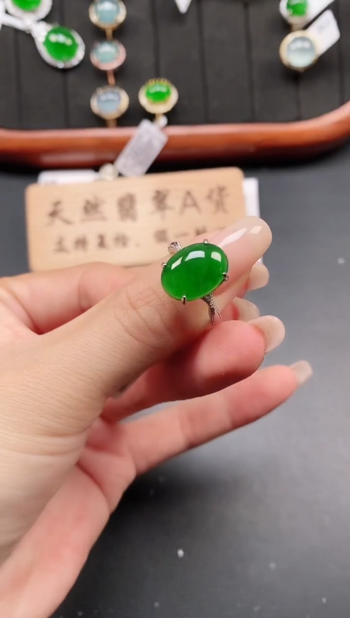 银S925镶嵌戒指翡翠111