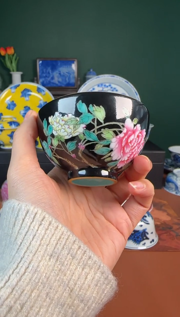 【闪购商品】杯福利 黑地  牡丹花 鸡心杯