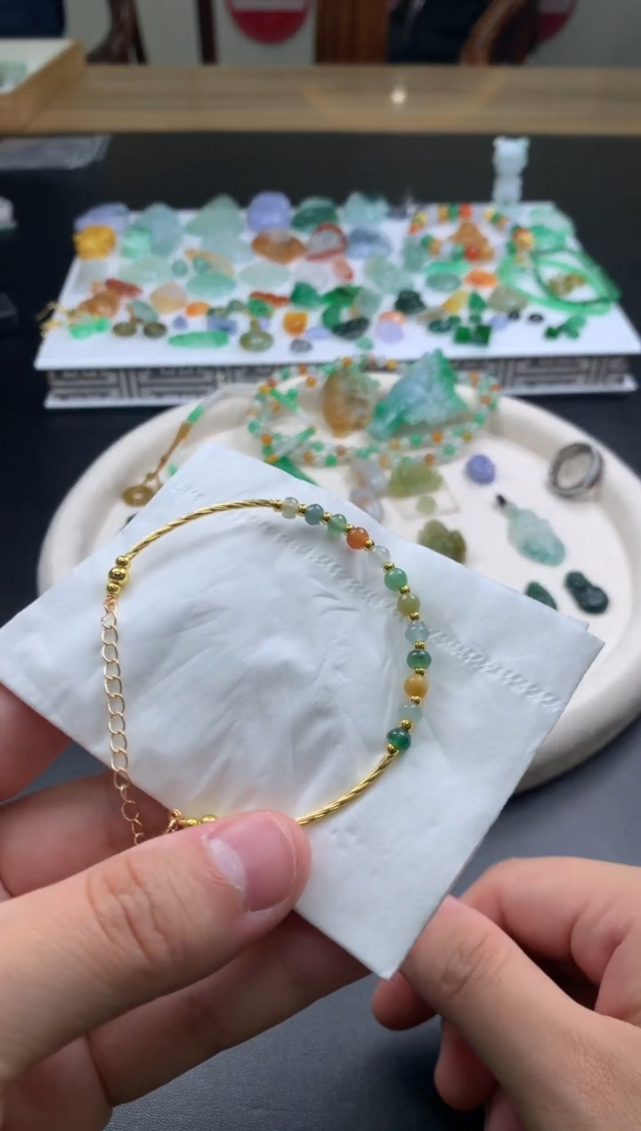 【闪购商品】翡翠手链未镶嵌翡翠