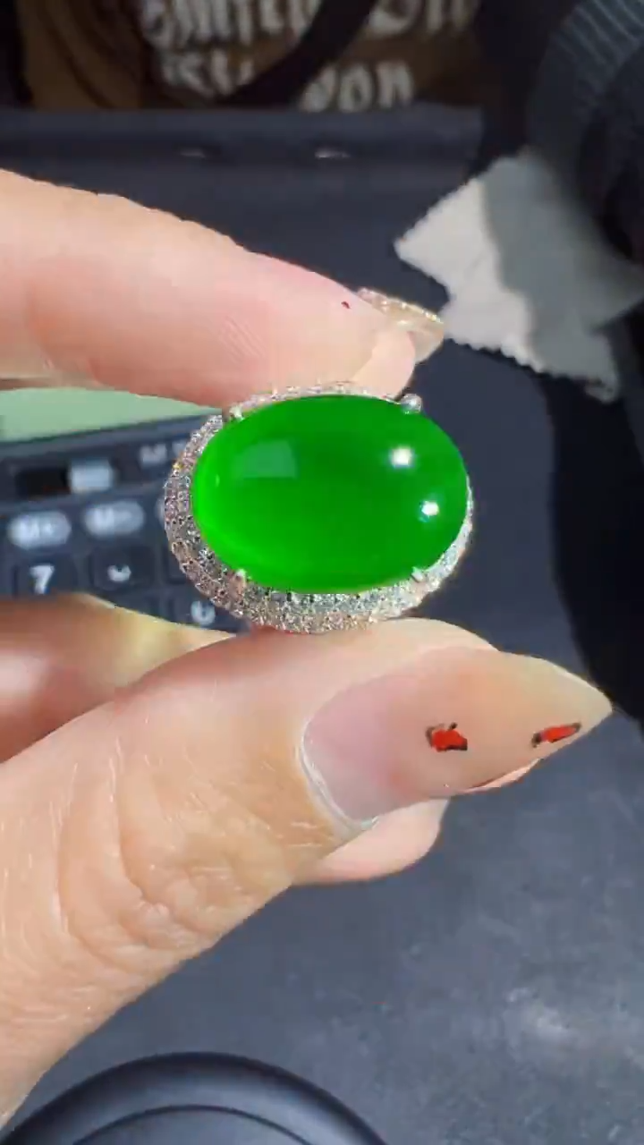 【闪购商品】定制翡翠未镶嵌蛋面1