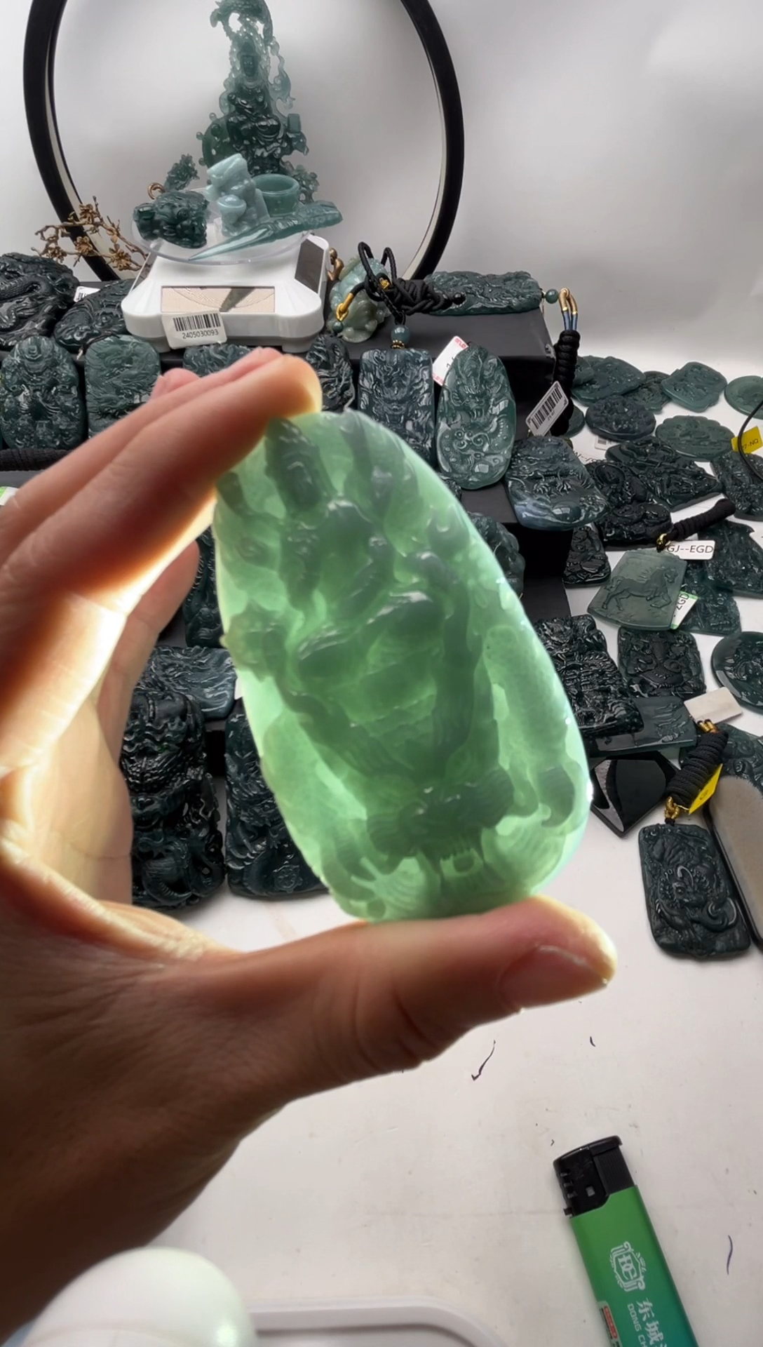 颈饰未镶嵌翡翠千手