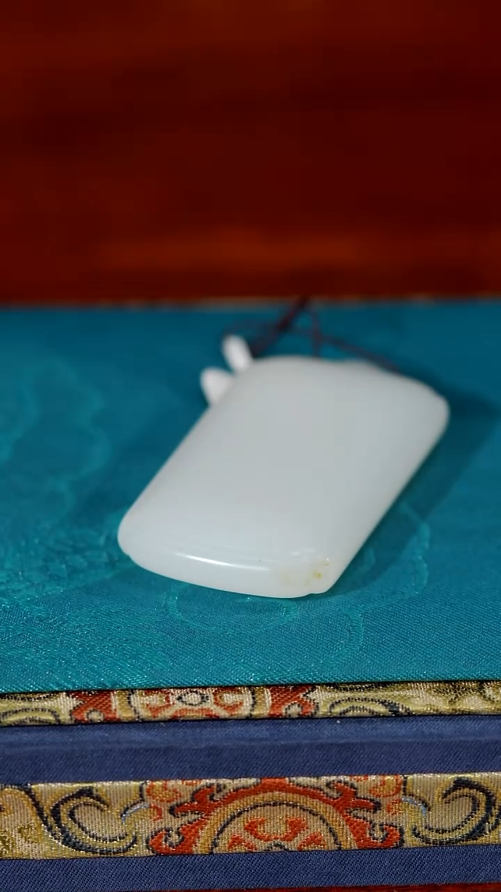 【闪购商品】和田玉颈饰未镶嵌9