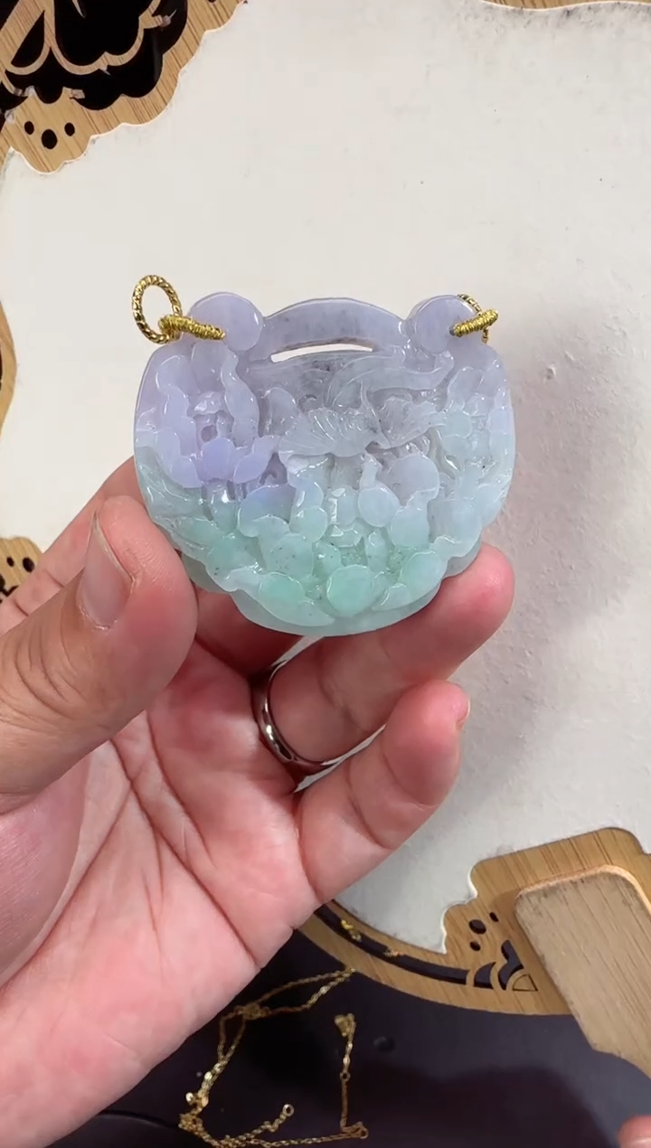 【闪购商品】翡翠颈饰未镶嵌拍照