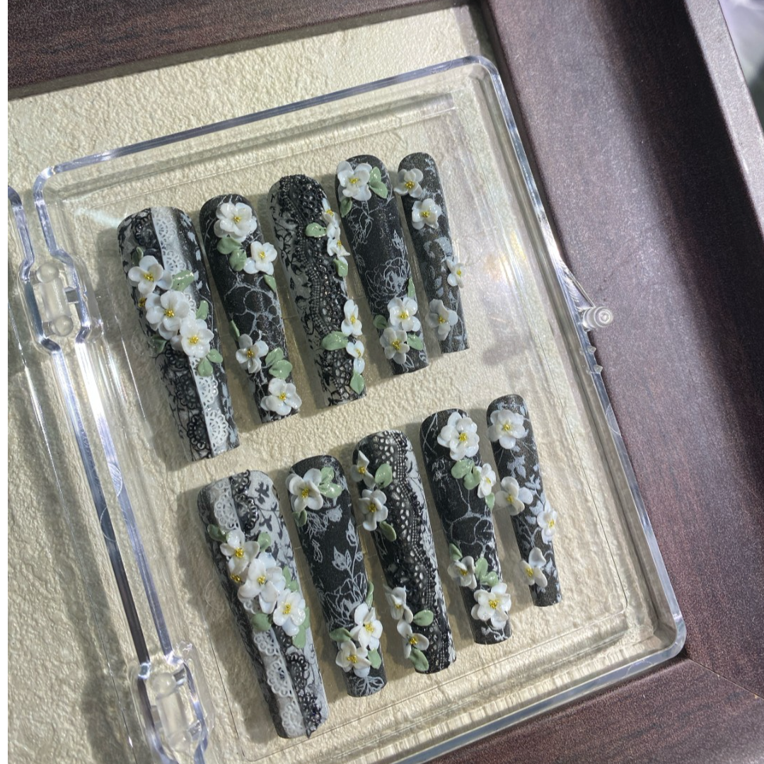 妙艺纯手工穿戴甲定制【定制甲型NO退NO换】