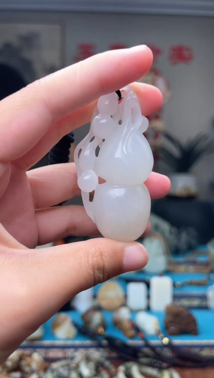 和田玉未镶嵌挂件1