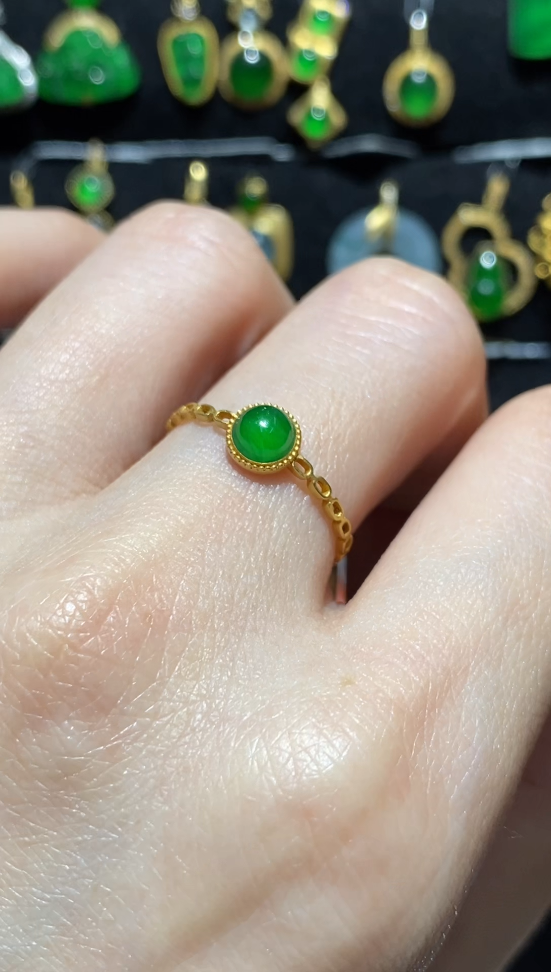 【闪购商品】翡翠戒指18K金镶嵌戒指